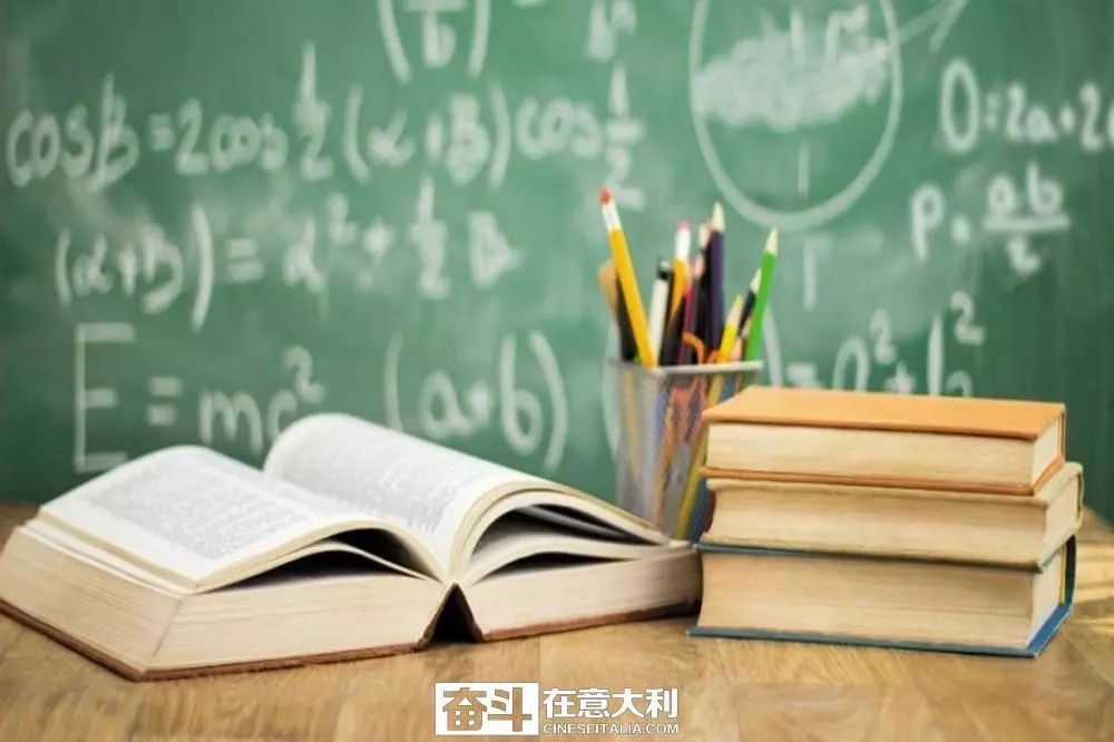 被学生家长擅充1000元话费，老师困扰重重