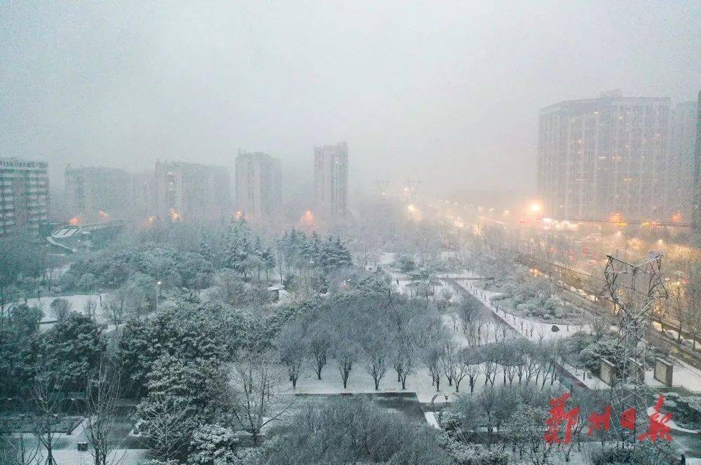 郑州初雪仅半小时？专家深度解读背后的气象奥秘