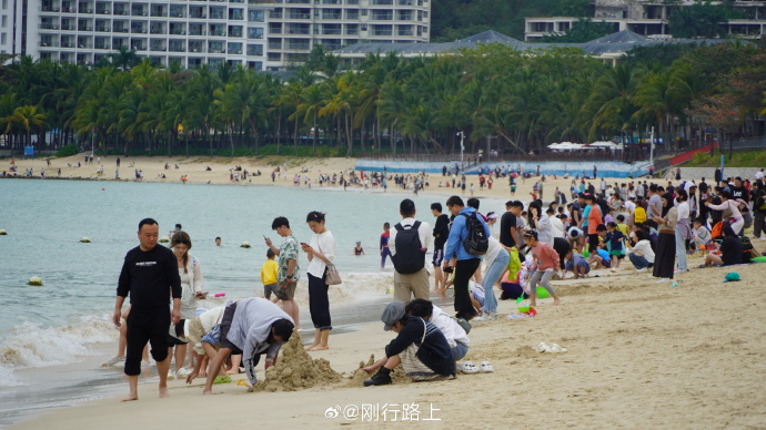 三亚西岛游客滞留事件，反思与启示