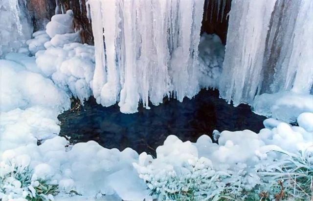 春节假期长白山冰雪游火爆出圈