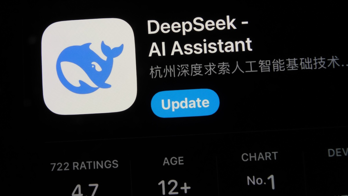 DeepSeek App惊艳上线，首月下载量破亿背后的秘密！