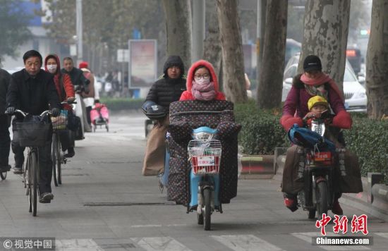 寒潮来袭！多地气温将‘大跳水’，你准备好迎接极端天气了吗？