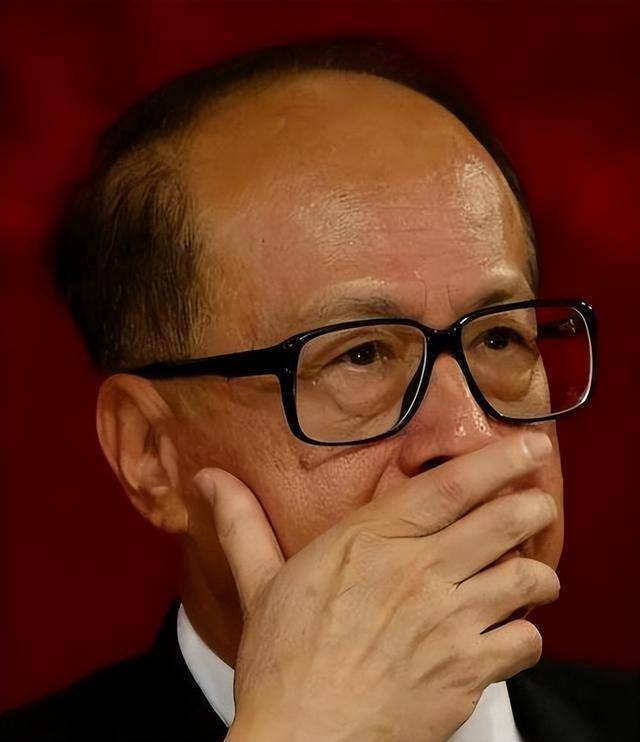 震惊！官方再批李嘉诚卖国行为，港口交易背后暗藏惊天玄机！