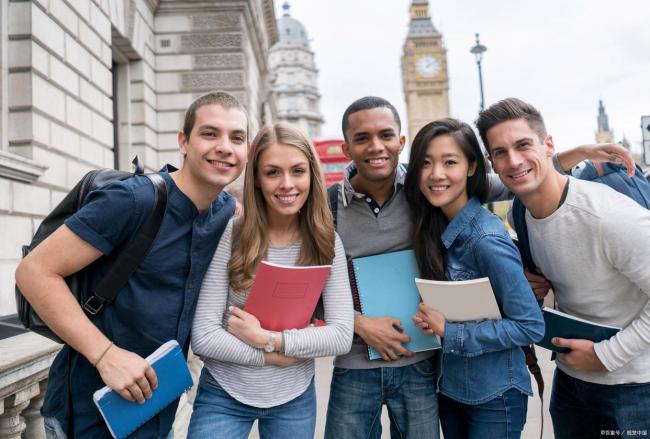 留学梦碎！女孩放弃海外名校，毅然回国考专科，背后真相令人震惊！